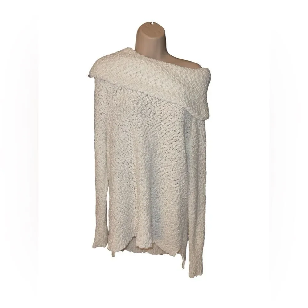 Liz Claiborne Off-Shoulder Cream Sweater Holiday Soft